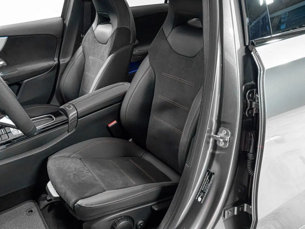 Mercedes-Benz Classe A nuova a Ancona (11)