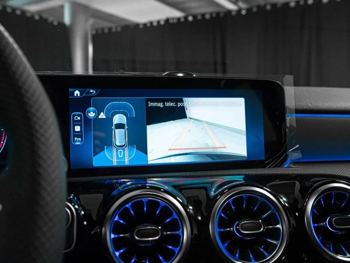 Mercedes-Benz Classe A nuova a Ancona (18)