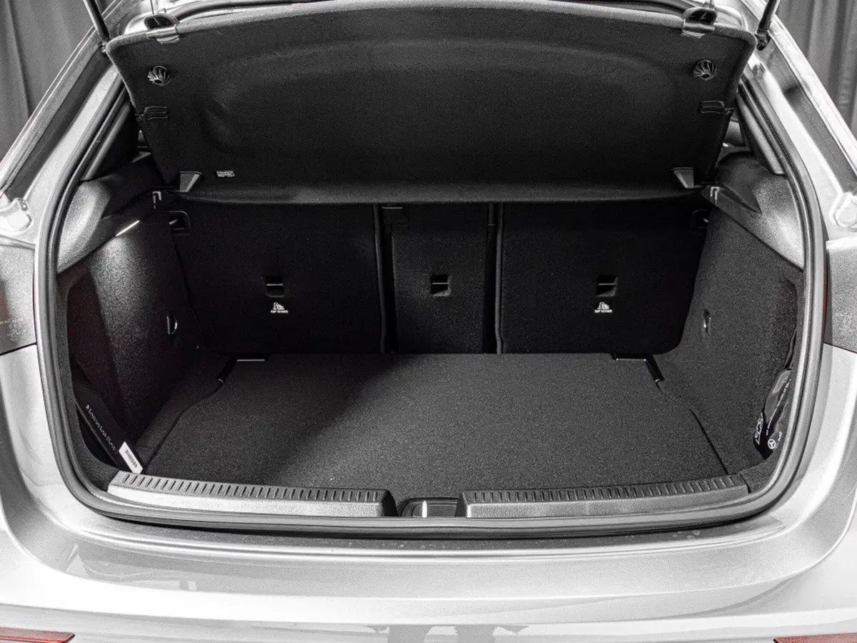 Mercedes-Benz Classe A nuova a Ancona (10)