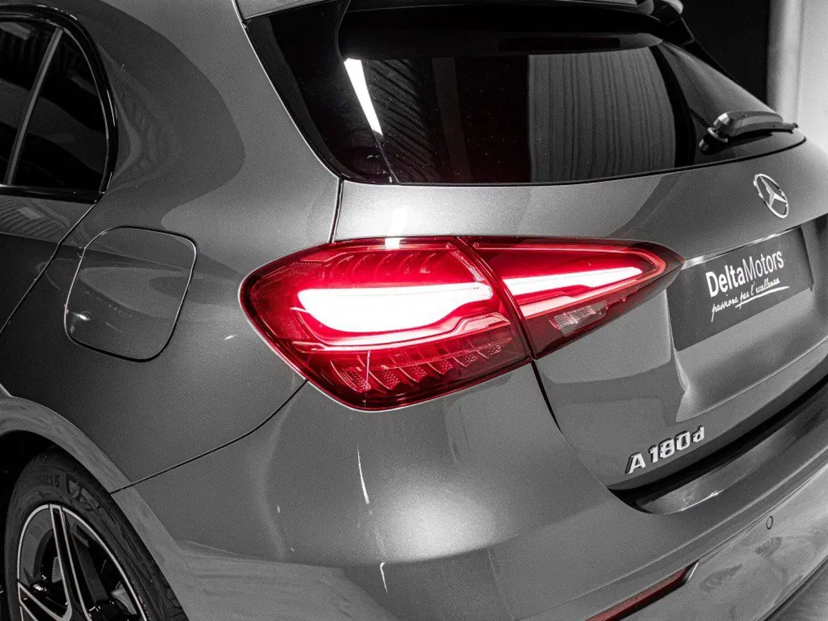 Mercedes-Benz Classe A nuova a Ancona (4)