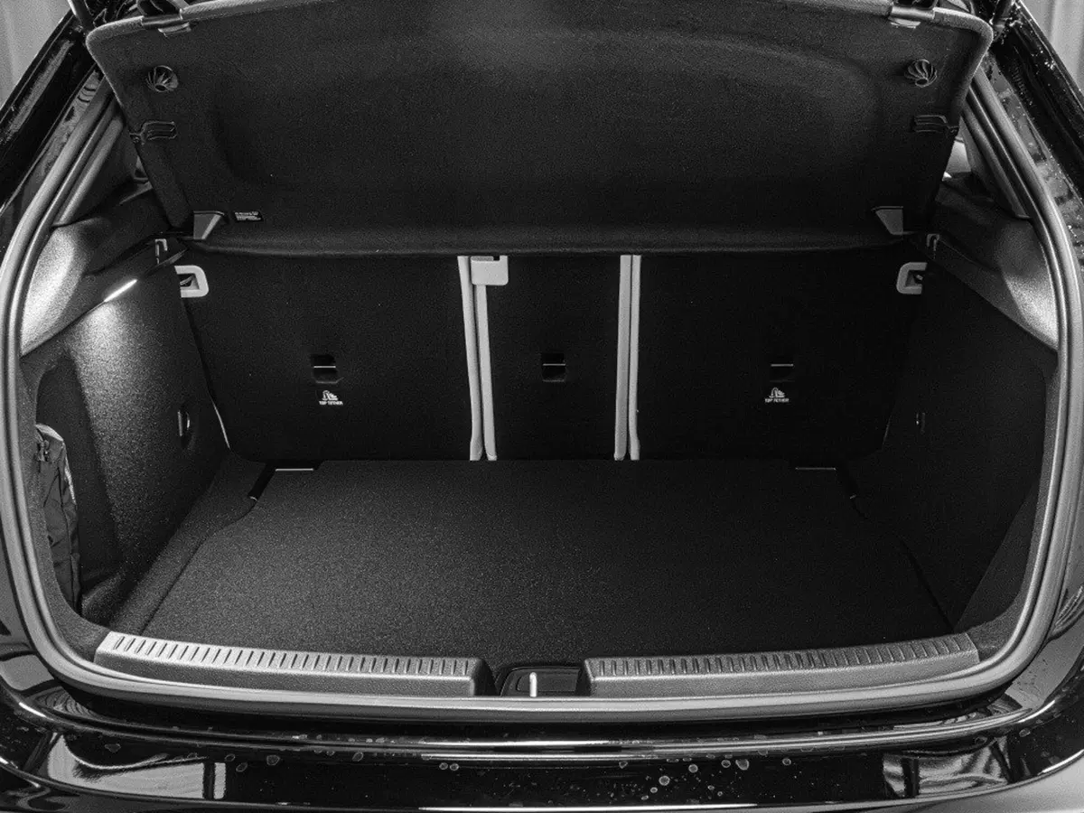 Mercedes-Benz Classe A nuova a Ancona (10)