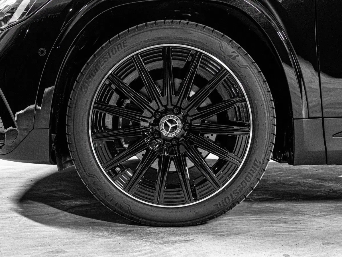 Mercedes-Benz GLA SUV nuova a Ancona (9)