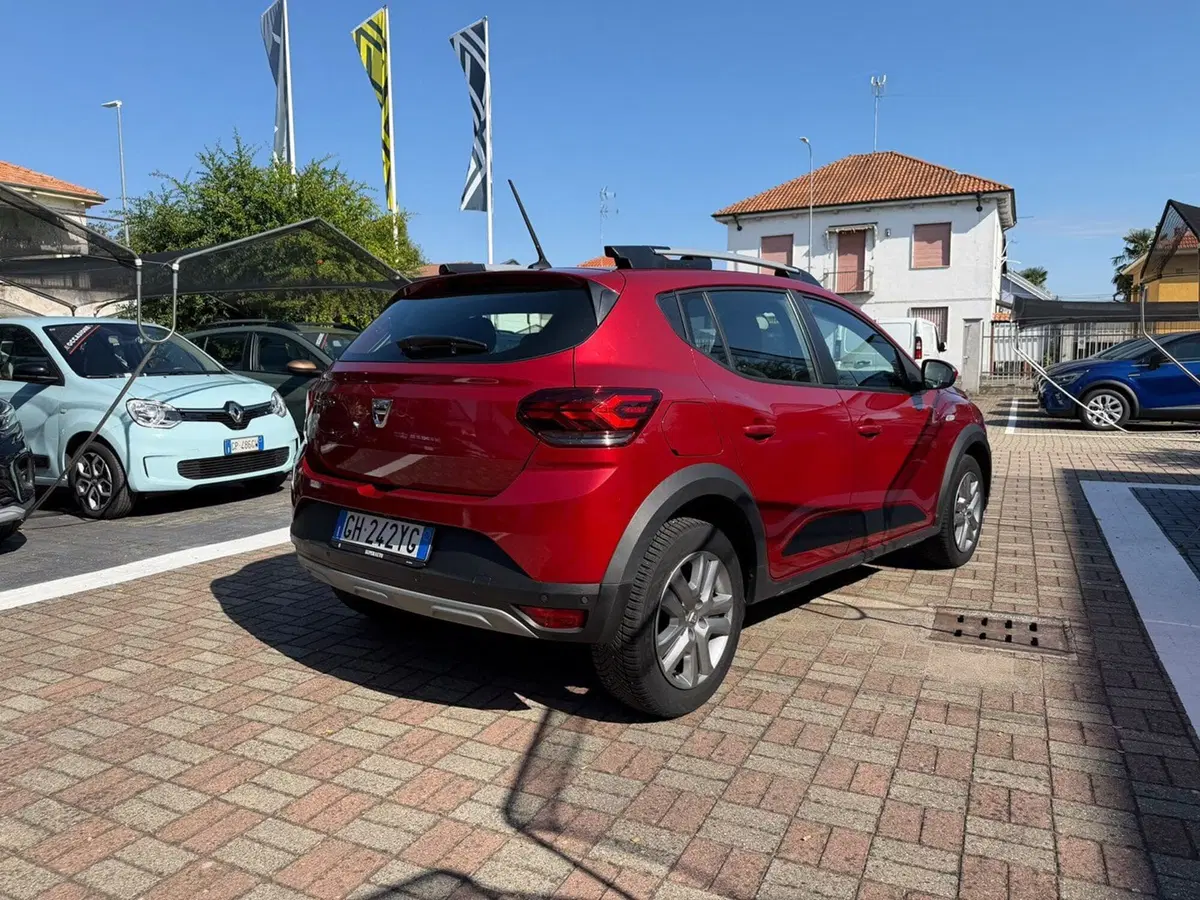 Dacia Sandero usata a Pavia (13)