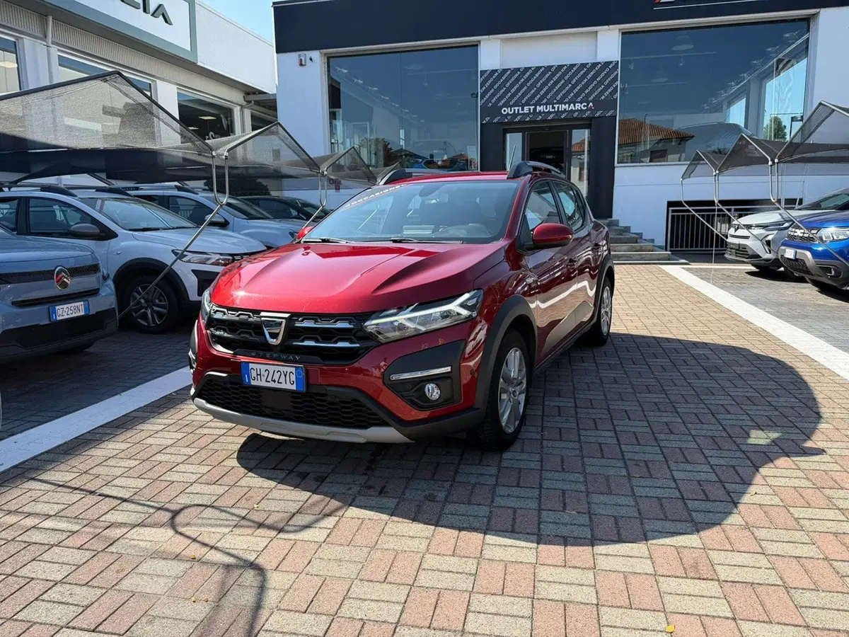Dacia Sandero usata a Pavia (19)