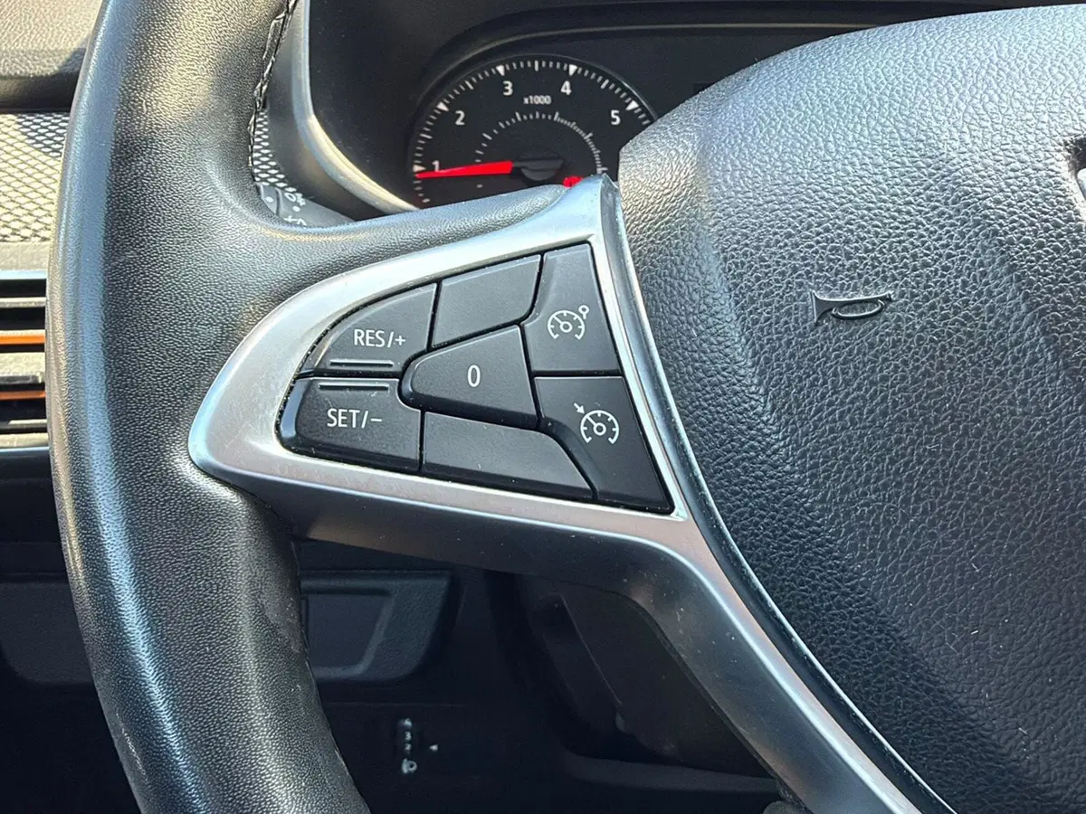 Dacia Sandero usata a Pavia (8)