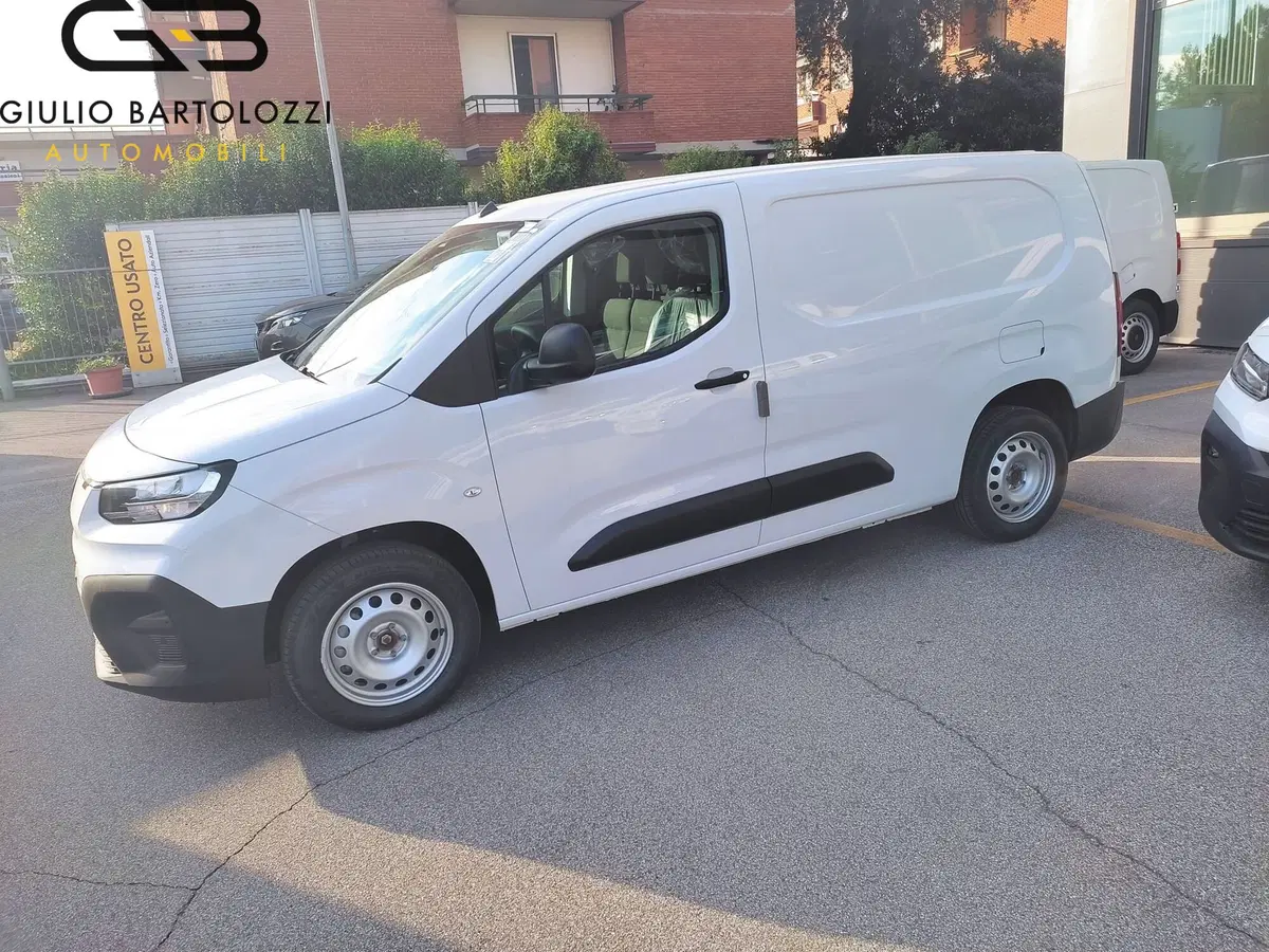 Fiat Doblò Furgone nuova a Prato (6)
