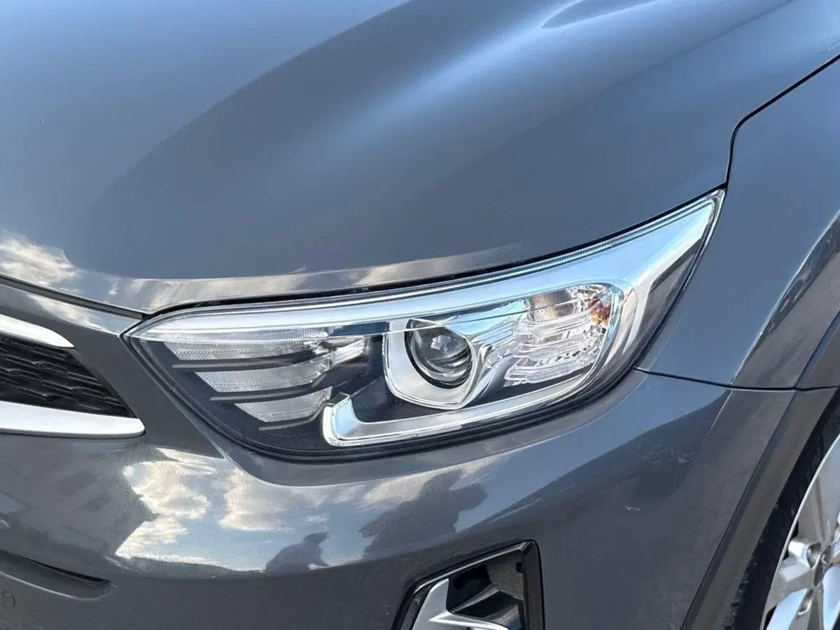 Kia Stonic usata a Palermo (13)