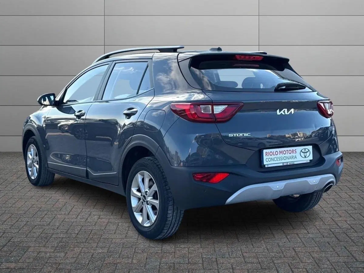 Kia Stonic usata a Palermo (4)