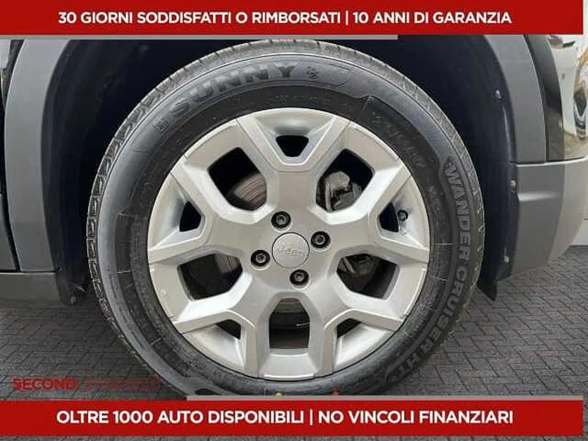 Jeep Avenger usata a Chieti (7)