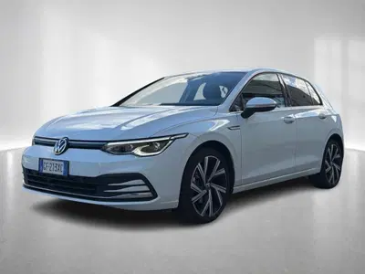 Volkswagen Golf 2.0 TDI 150 CV SCR R-Line del 2021 usata a Ravenna