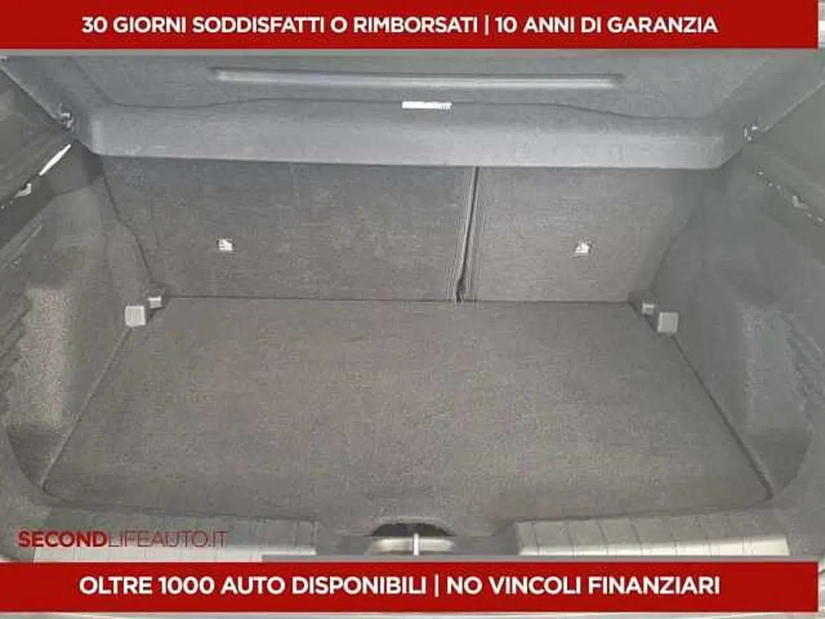 Jeep Avenger usata a Chieti (16)