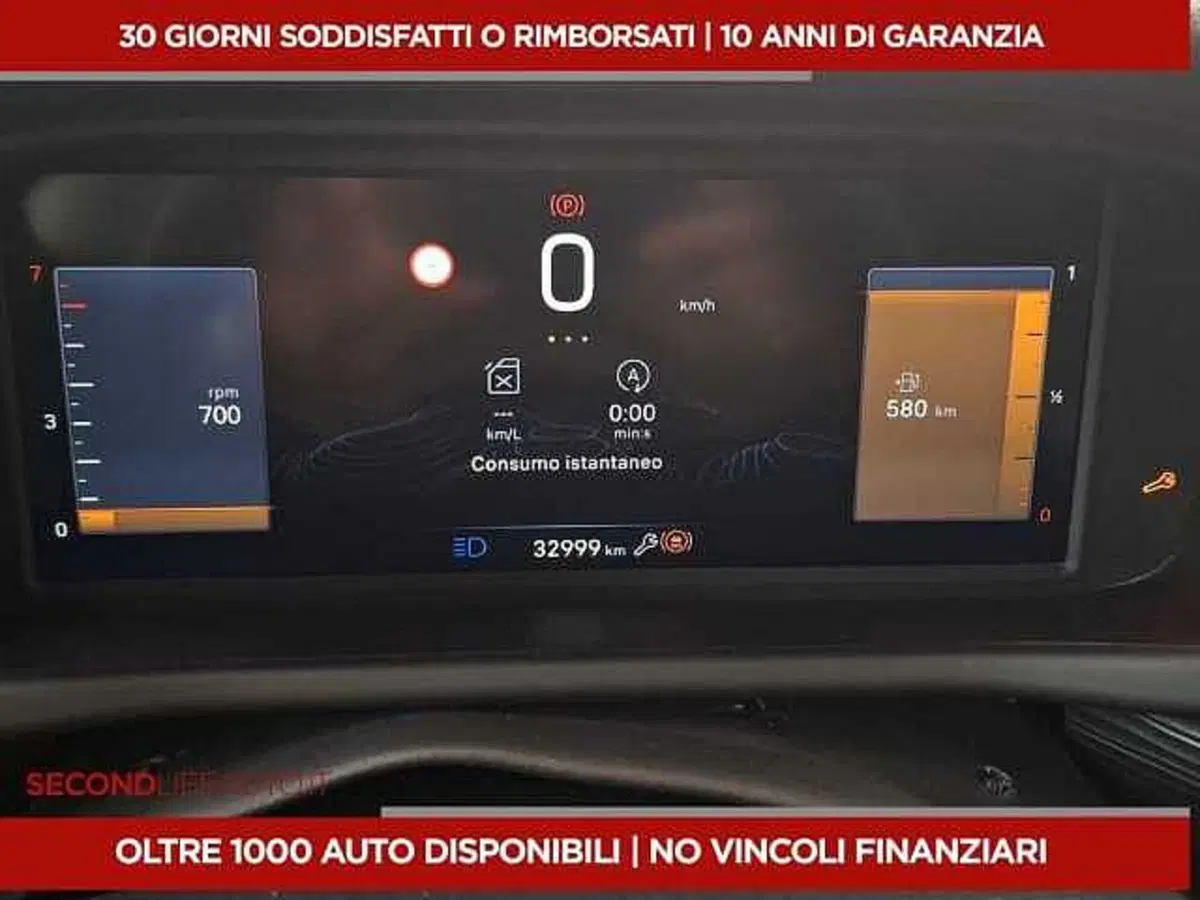 Jeep Avenger usata a Chieti (19)
