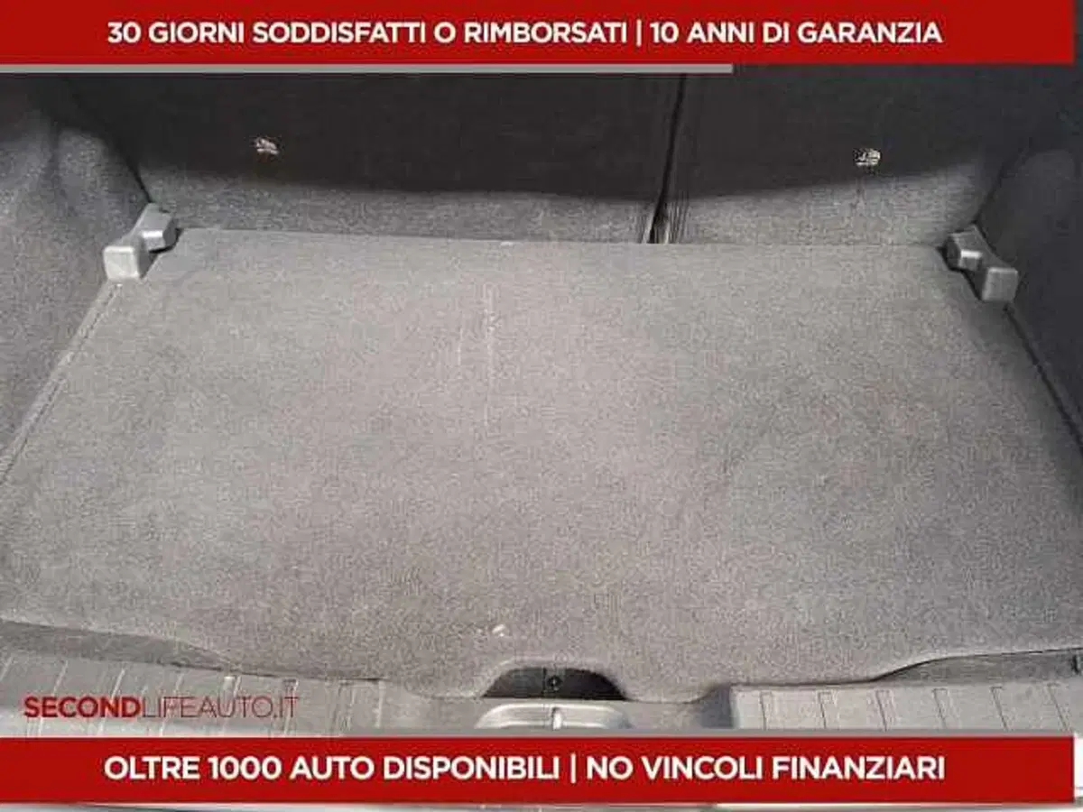 Jeep Avenger usata a Chieti (16)