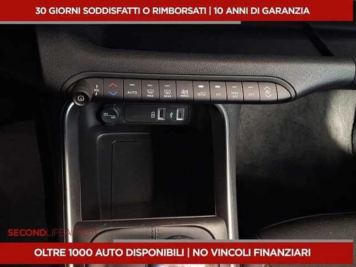 Jeep Avenger usata a Chieti (8)