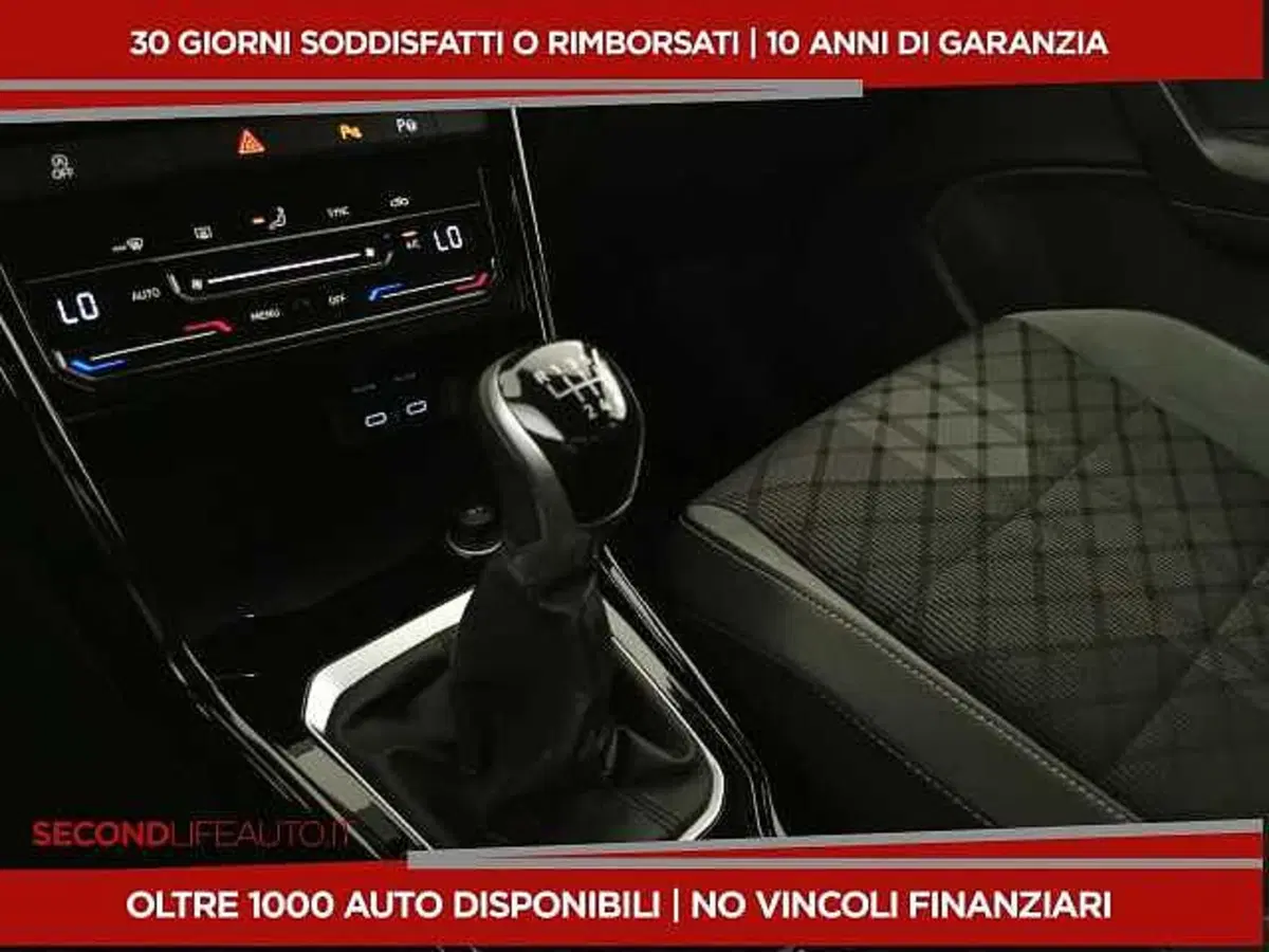 Volkswagen T-Roc usata a Chieti (19)