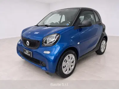 smart Fortwo 60 1.0 Youngster del 2016 usata a Martina Franca