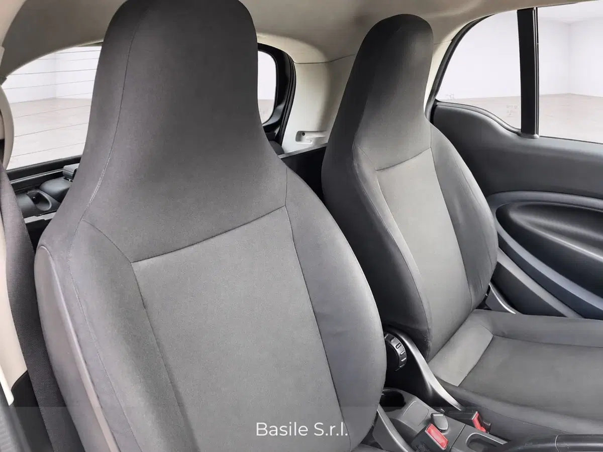smart Fortwo usata a Taranto (7)