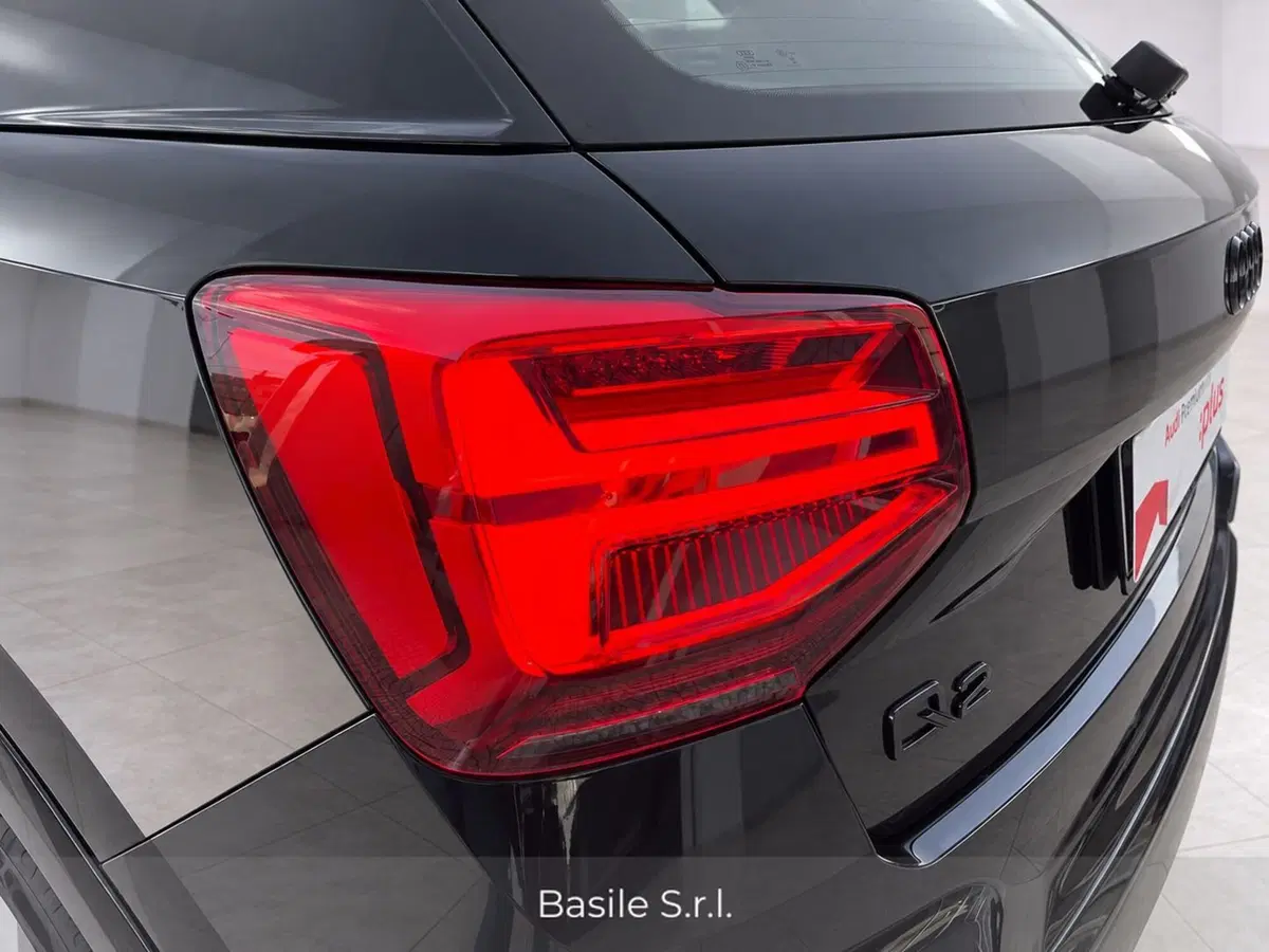 Audi Q2 usata a Taranto (4)