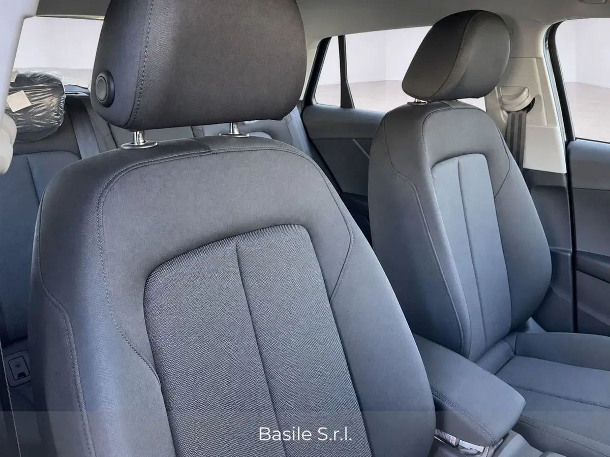 Audi Q2 usata a Taranto (7)