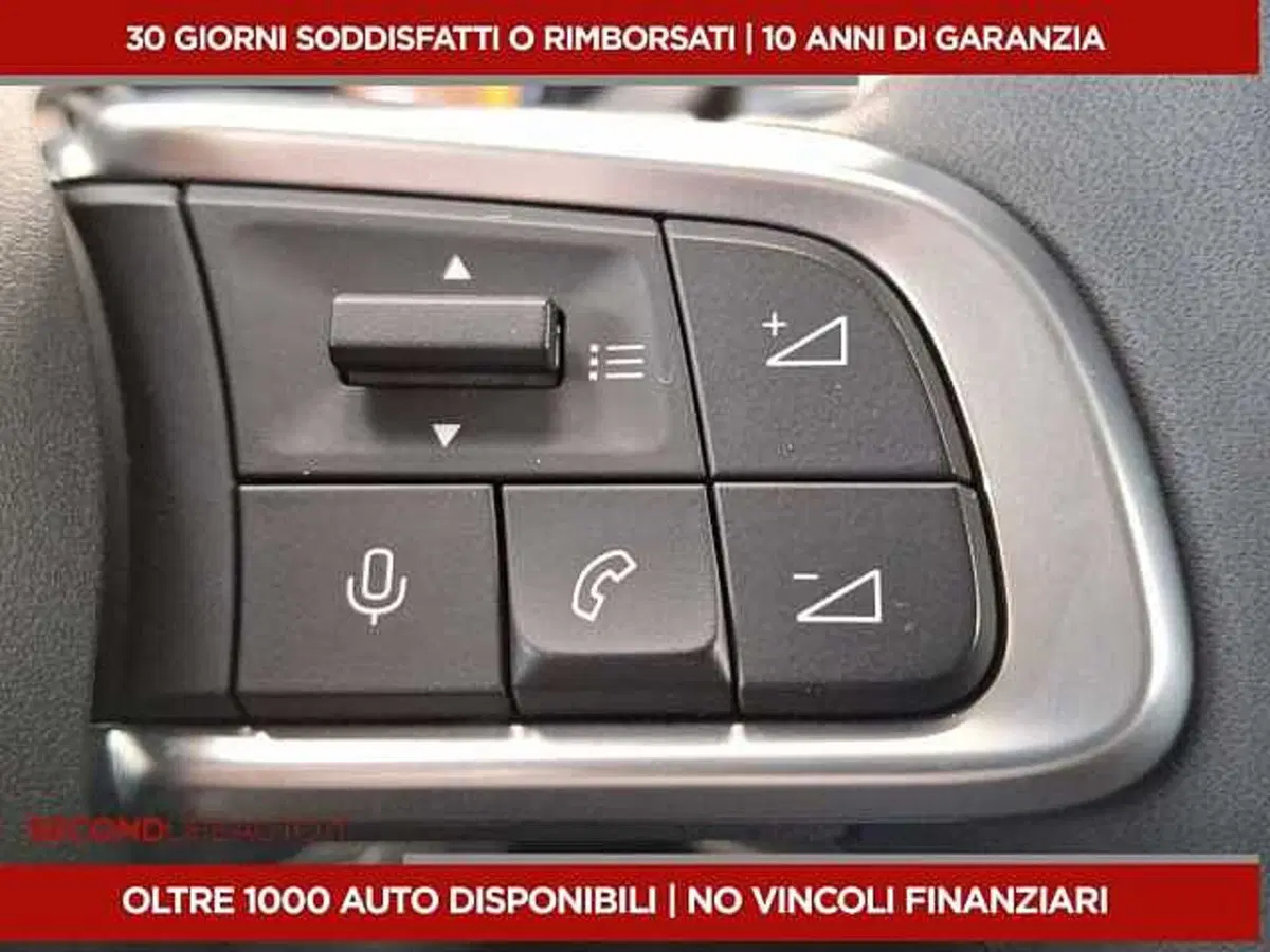 Jeep Avenger usata a Chieti (11)