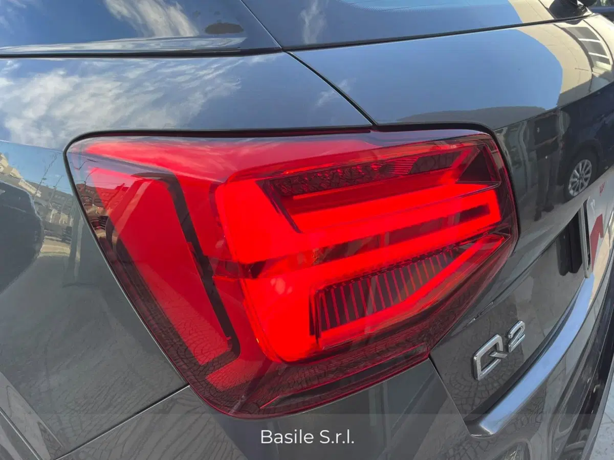 Audi Q2 usata a Taranto (4)