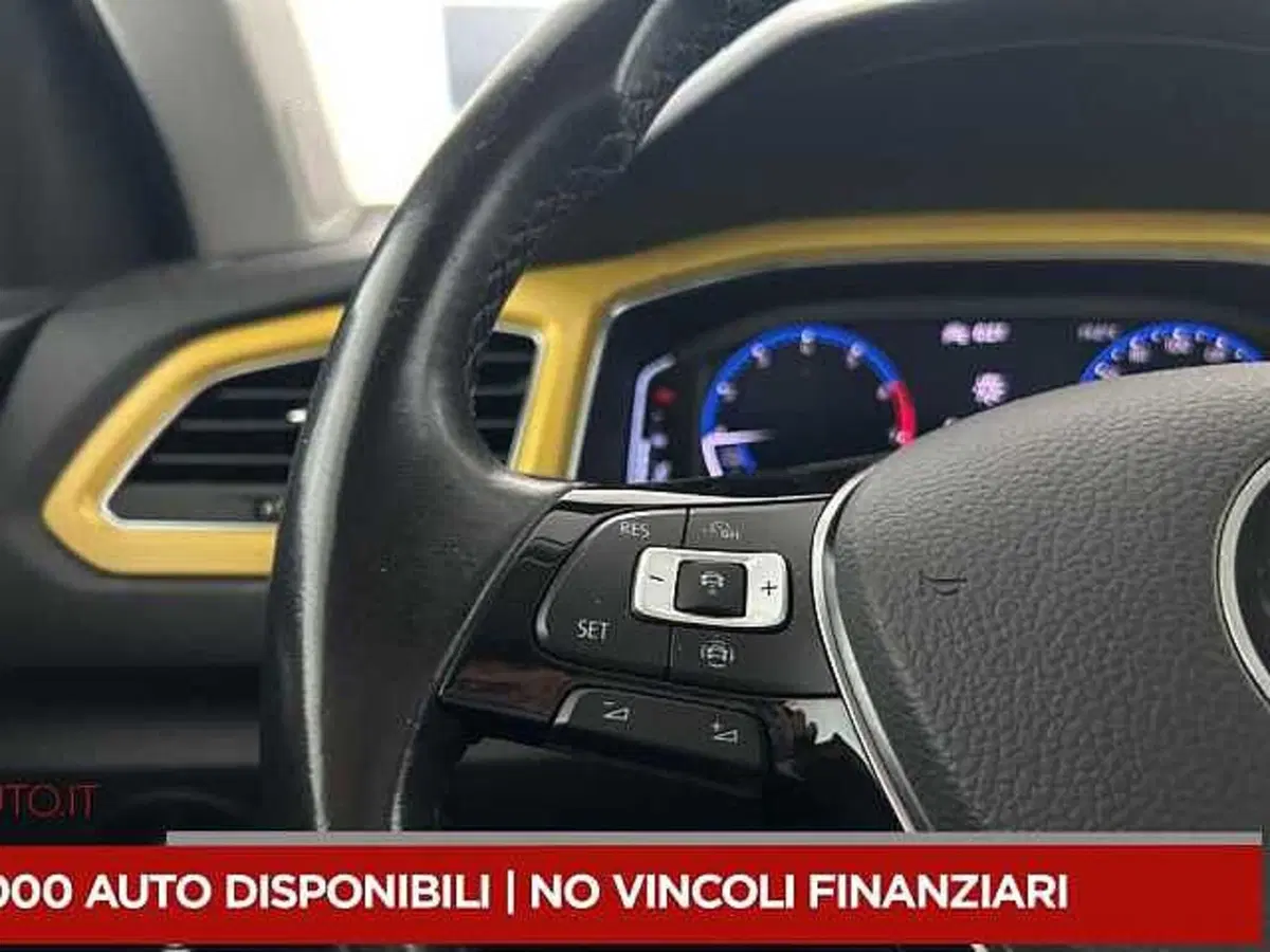Volkswagen T-Roc usata a Chieti (11)