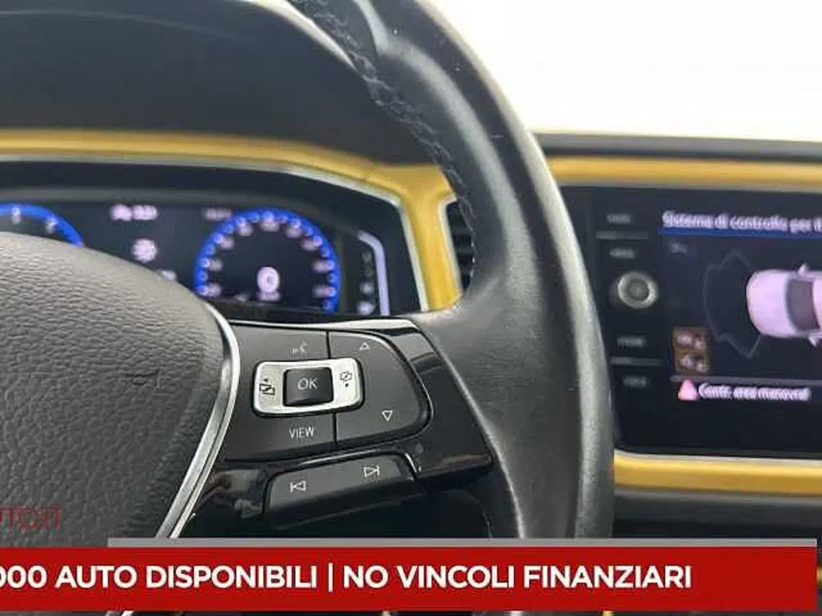 Volkswagen T-Roc usata a Chieti (13)