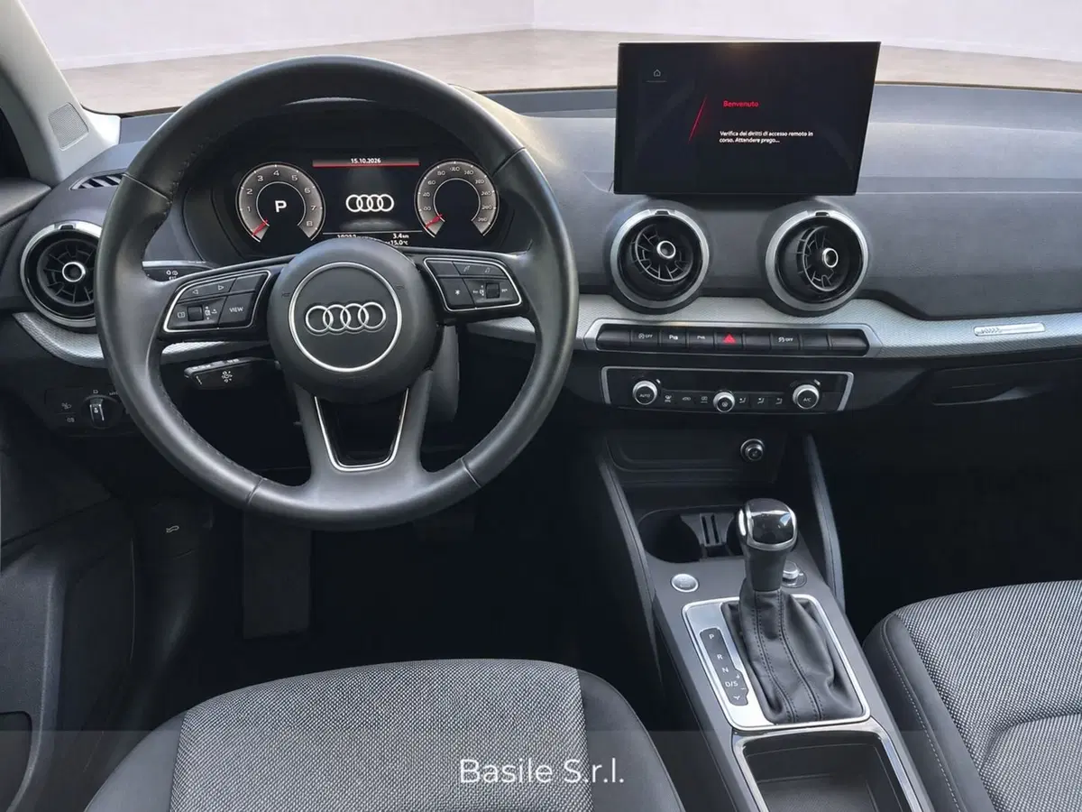 Audi Q2 usata a Taranto (5)