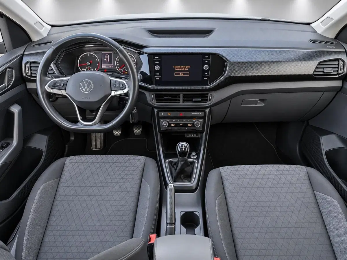 Volkswagen T-Cross usata a Pescara (8)