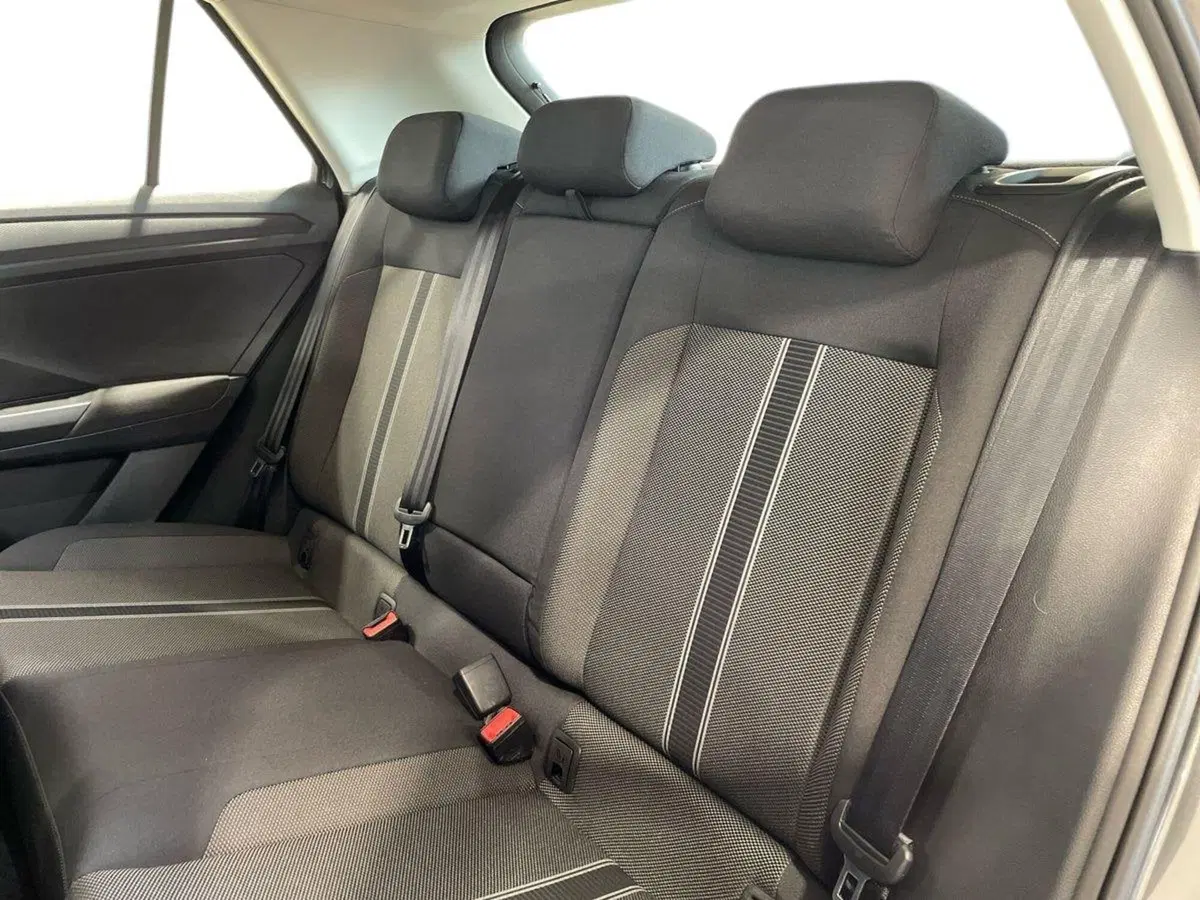 Volkswagen T-Roc usata a Pistoia (12)
