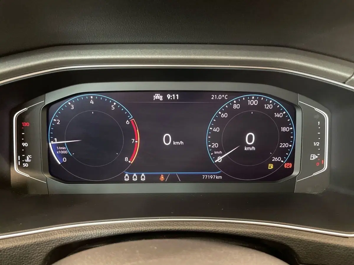 Volkswagen T-Roc usata a Pistoia (13)