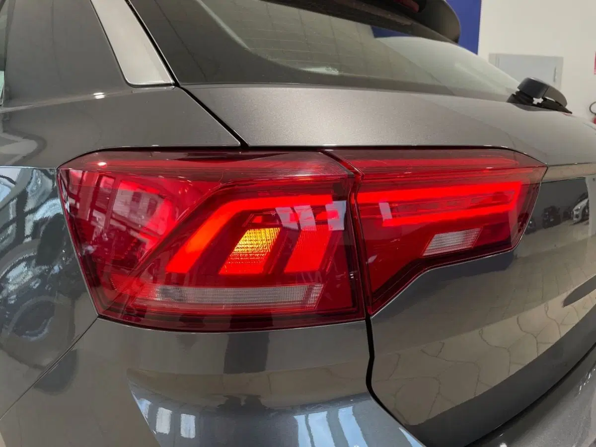 Volkswagen T-Roc usata a Pistoia (16)