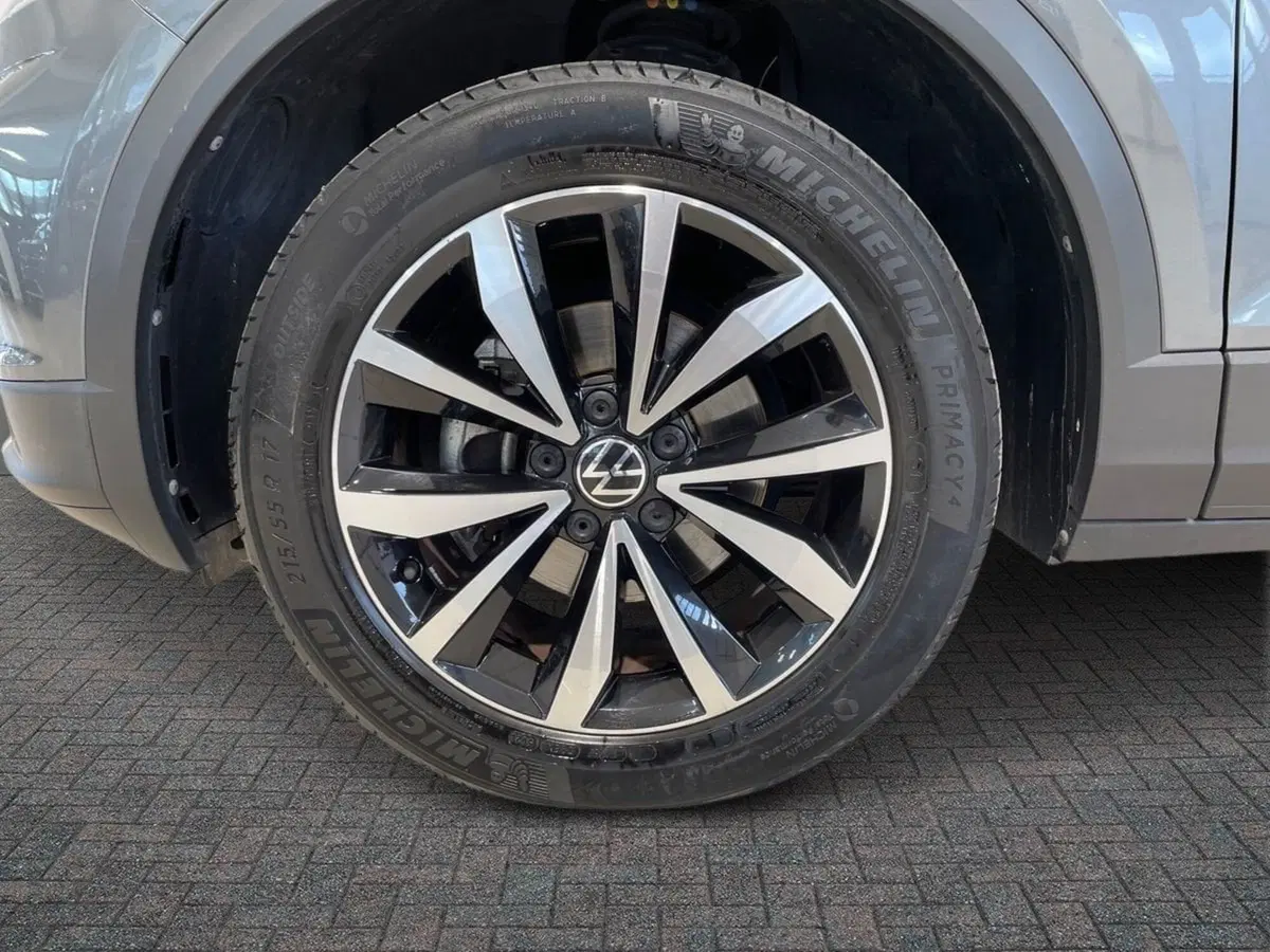 Volkswagen T-Roc usata a Pistoia (6)