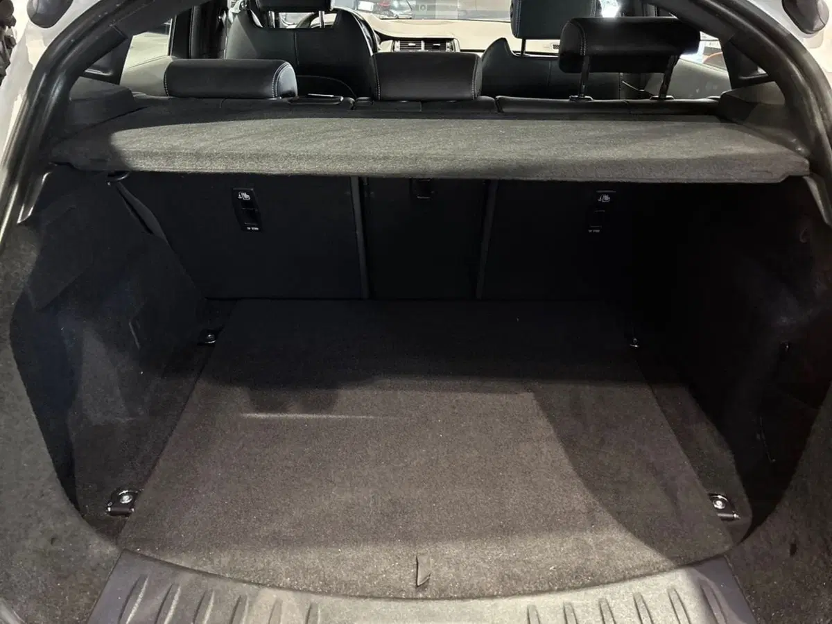 Jaguar E-Pace usata a Firenze (8)
