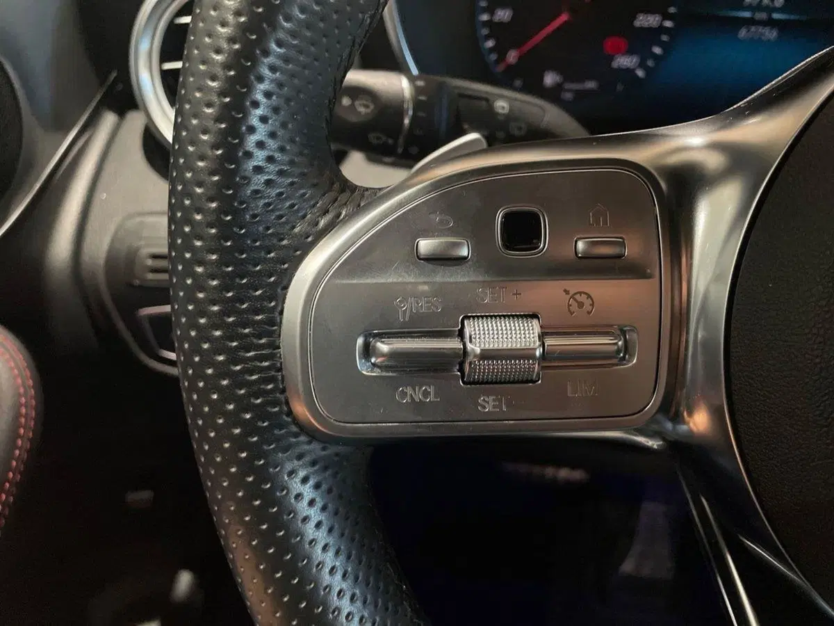 Mercedes-Benz GLC SUV usata a Firenze (18)