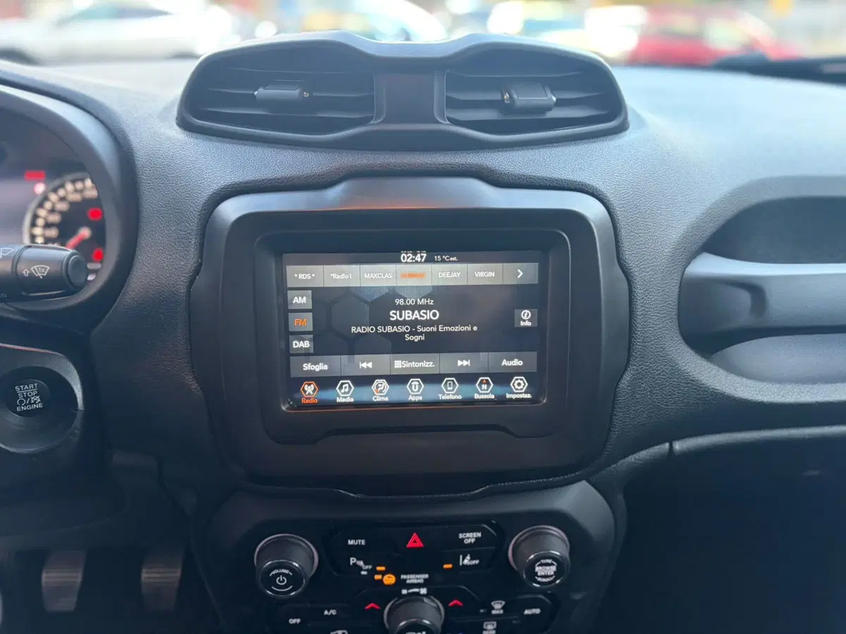Jeep Renegade usata a Ancona (12)