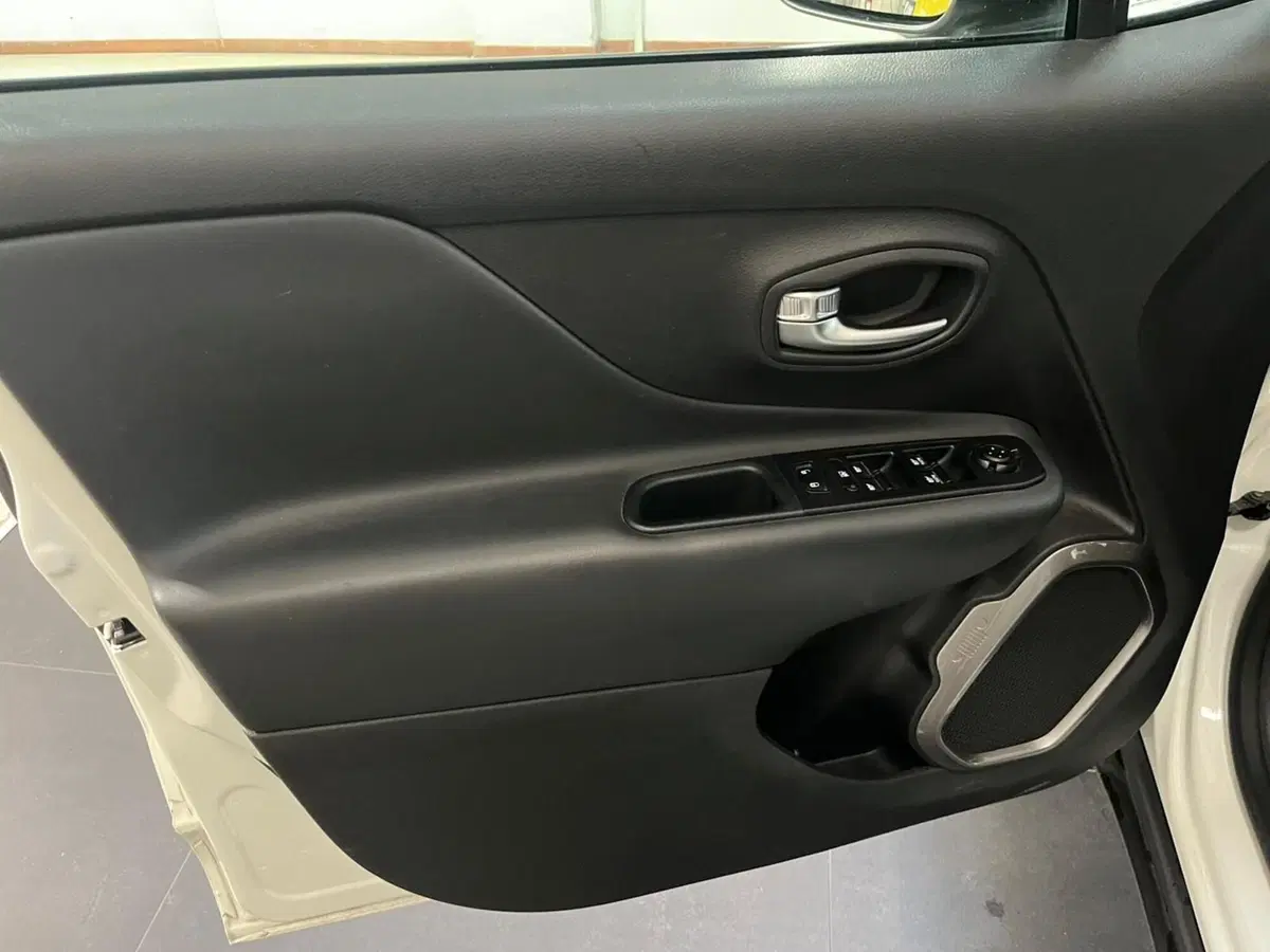 Jeep Renegade usata a Lucca (8)