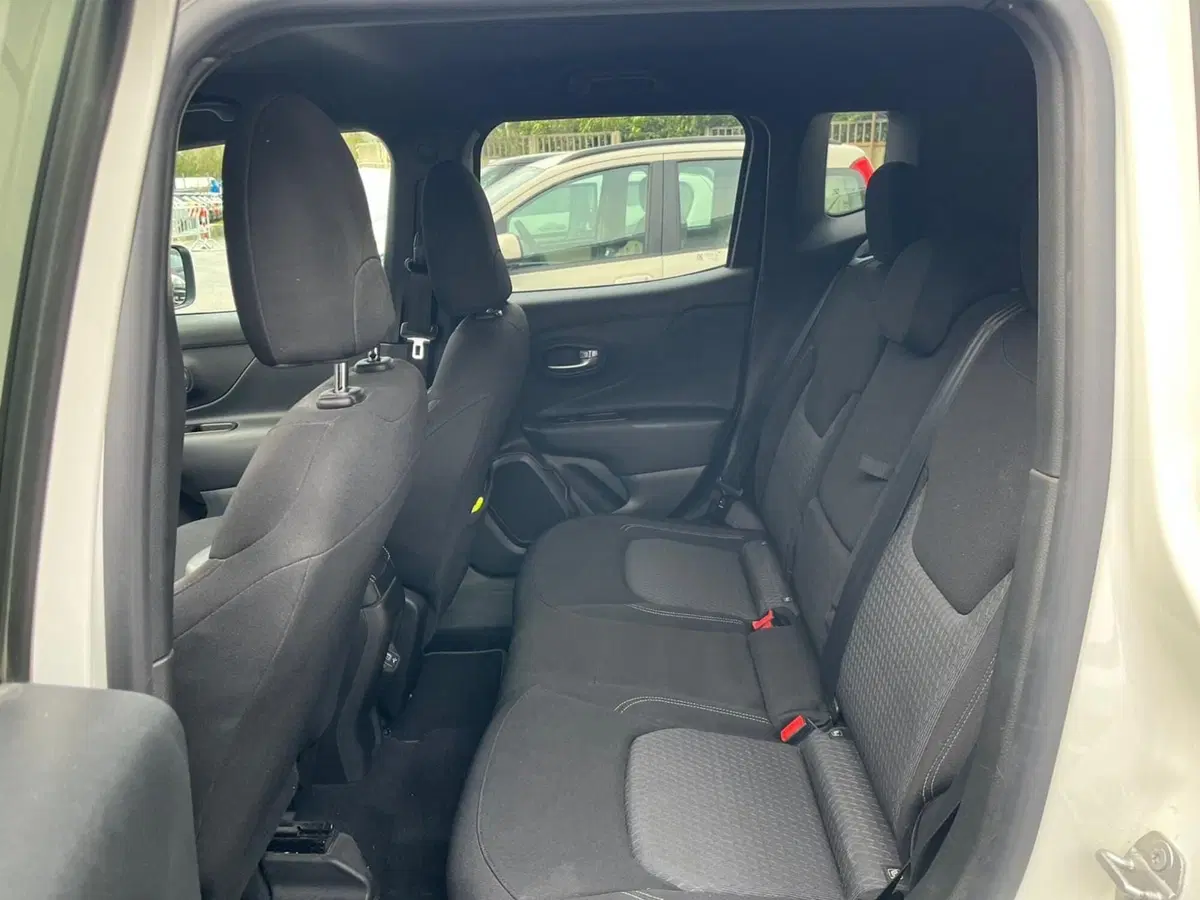 Jeep Renegade usata a Lucca (12)