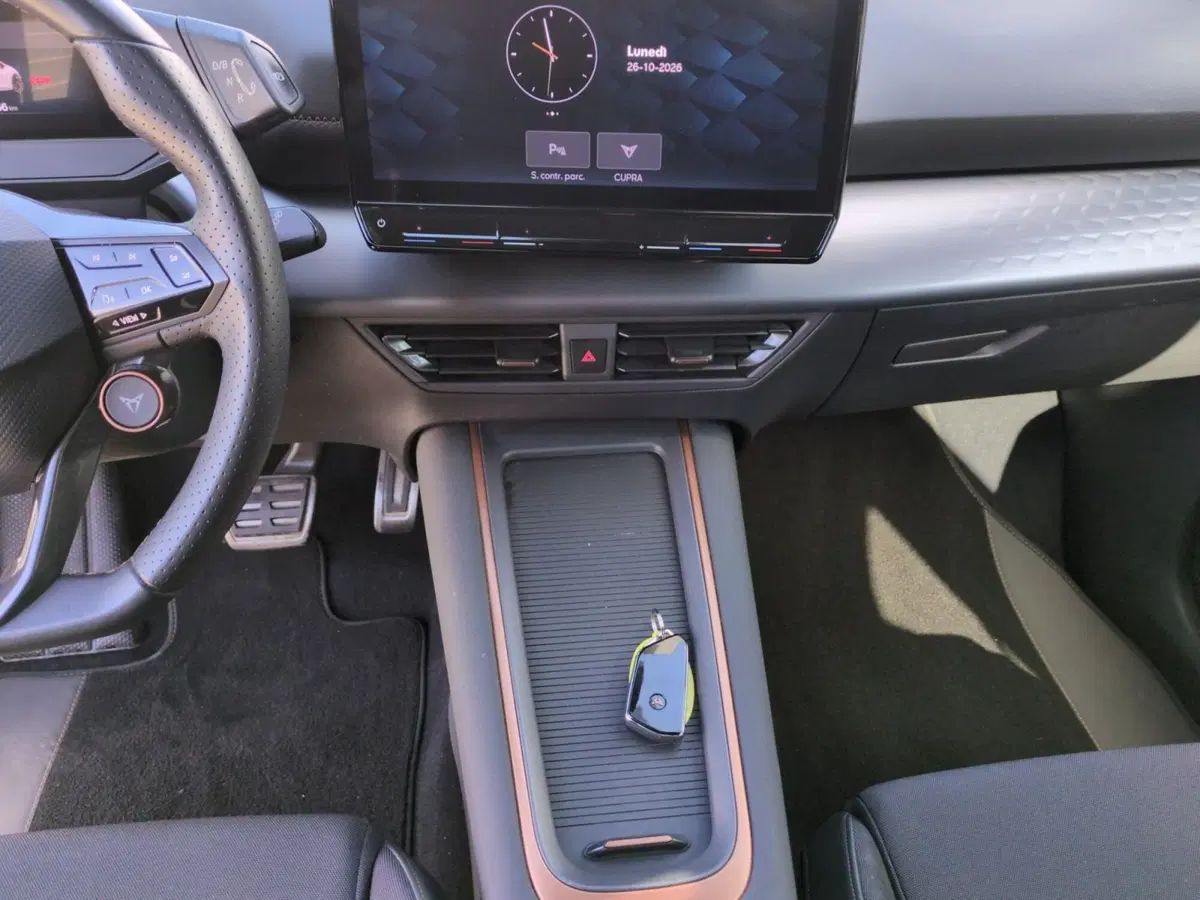 Cupra Born usata a Agrigento (10)