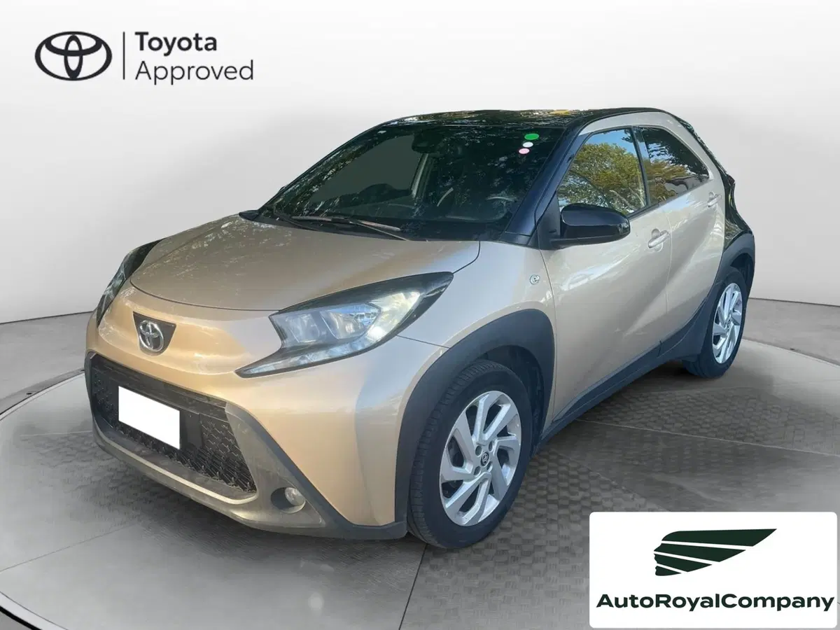 Toyota Aygo X usata a Roma