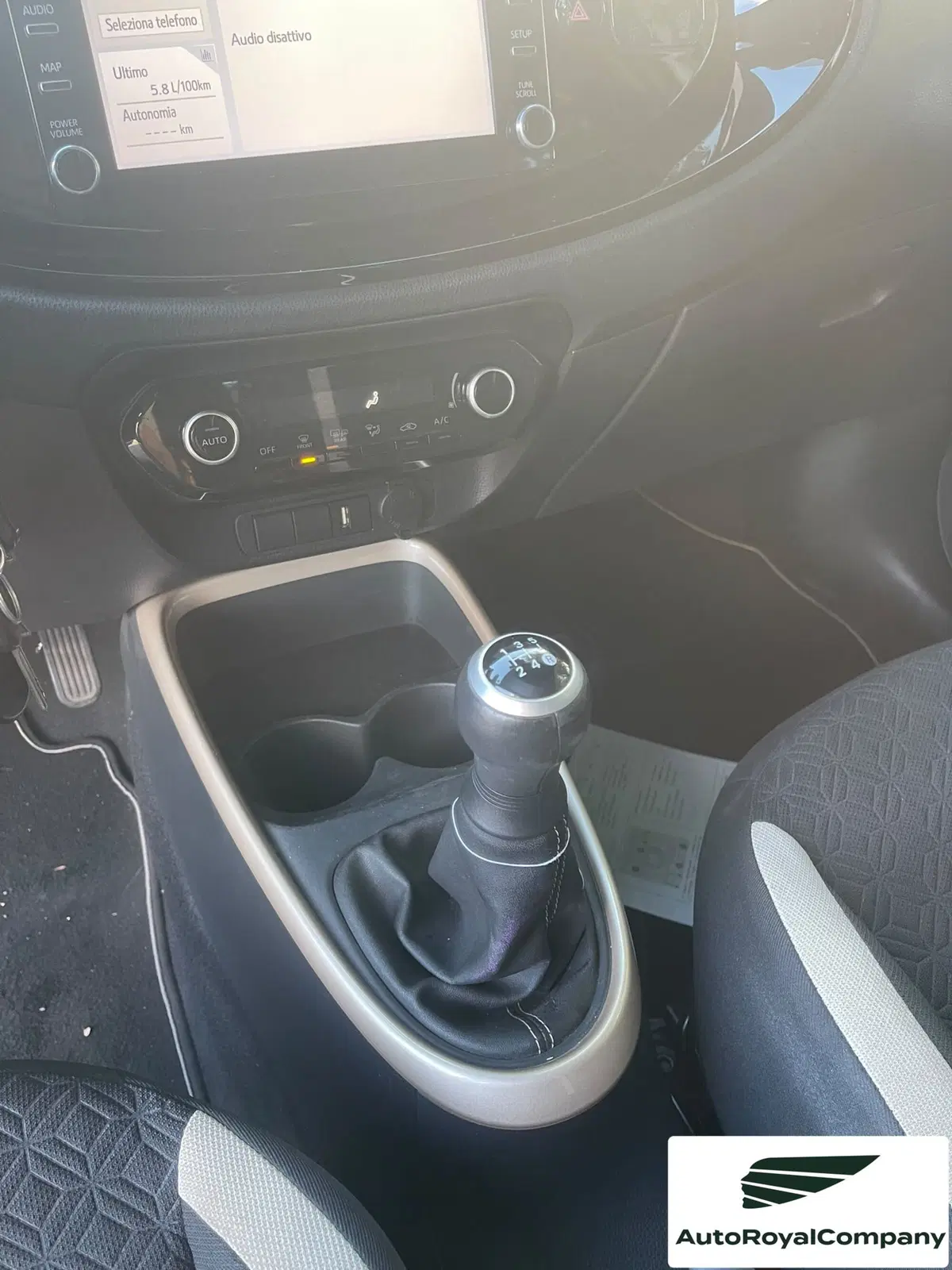 Toyota Aygo X usata a Roma (12)