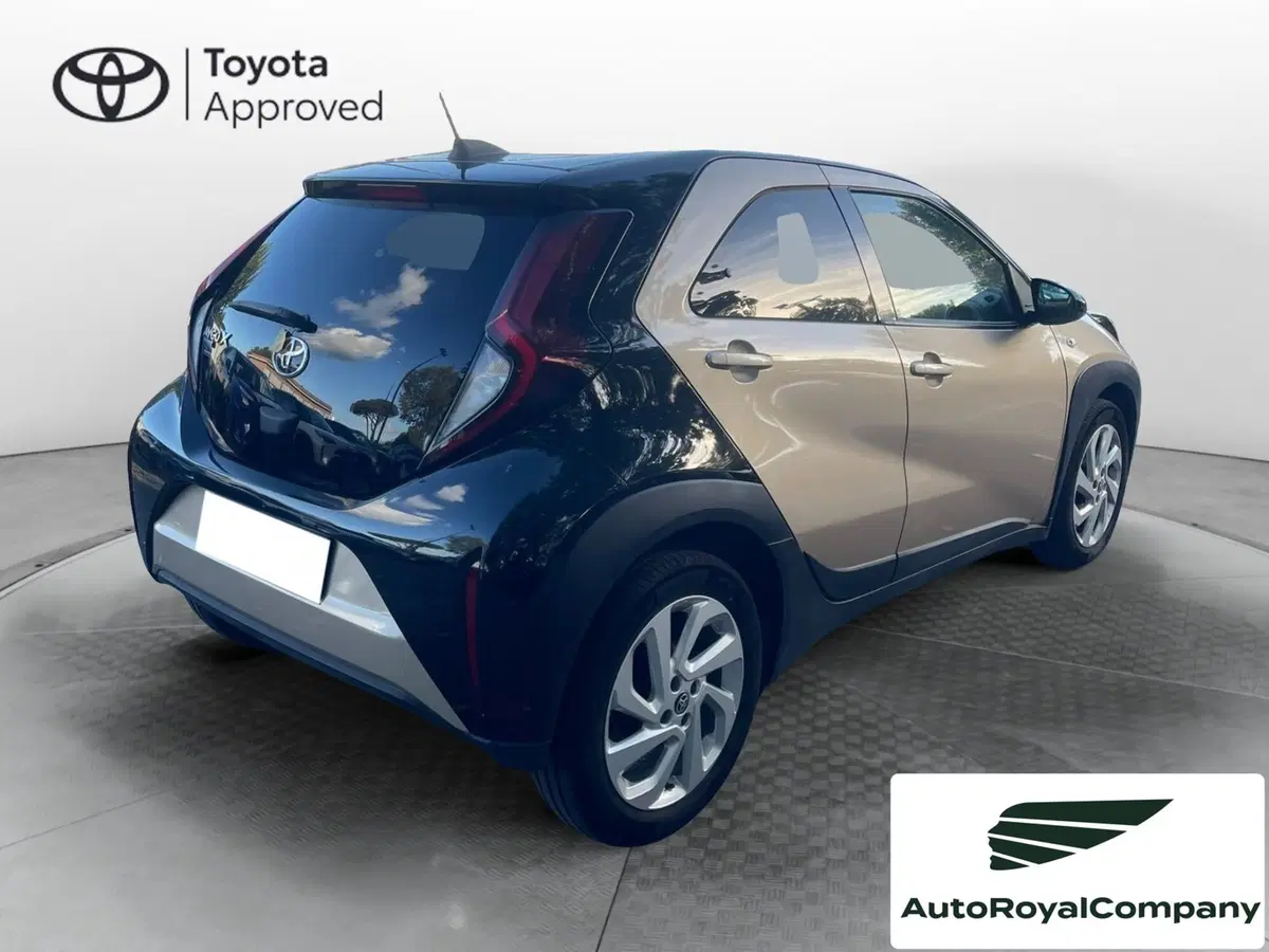 Toyota Aygo X usata a Roma (6)