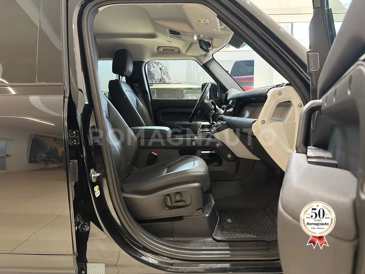 Land Rover Defender usata a Forlì-Cesena (10)