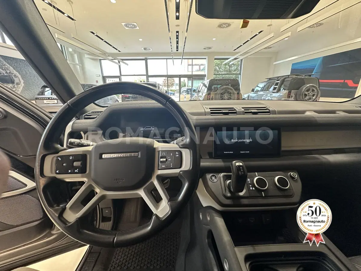 Land Rover Defender usata a Forlì-Cesena (17)
