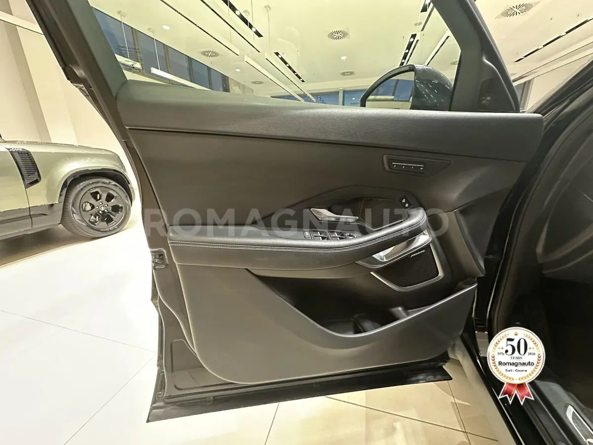 Jaguar E-Pace usata a Forlì-Cesena (15)