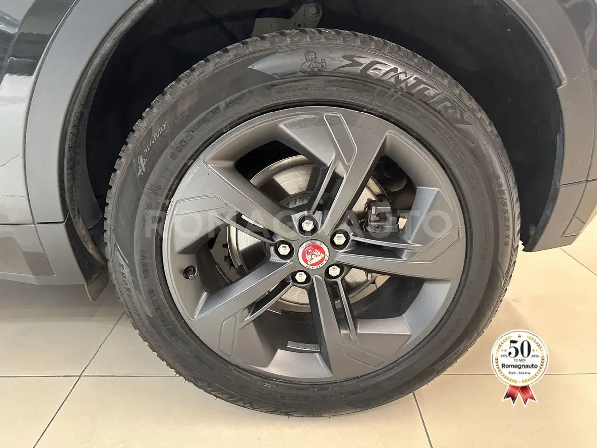 Jaguar E-Pace usata a Forlì-Cesena (9)