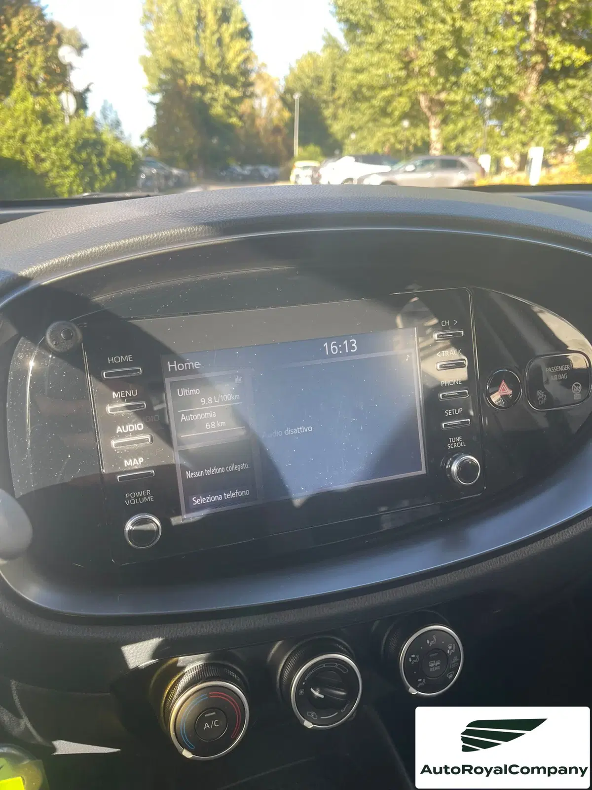 Toyota Aygo X usata a Roma (11)