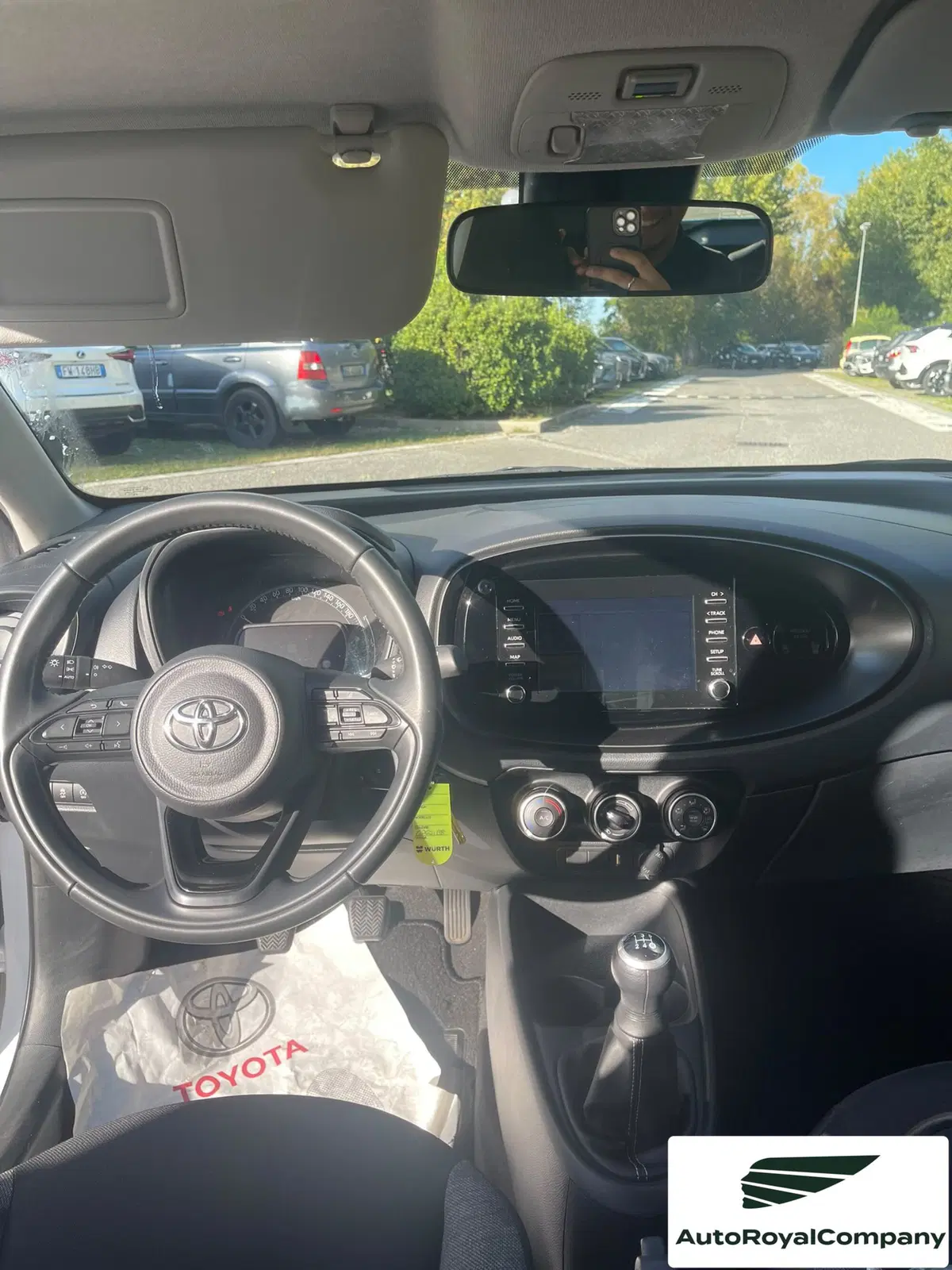 Toyota Aygo X usata a Roma (12)