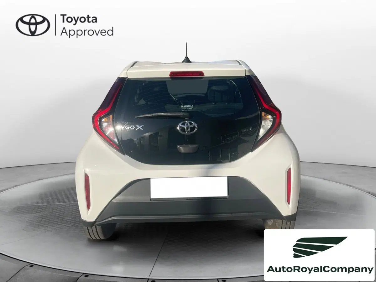 Toyota Aygo X usata a Roma (4)