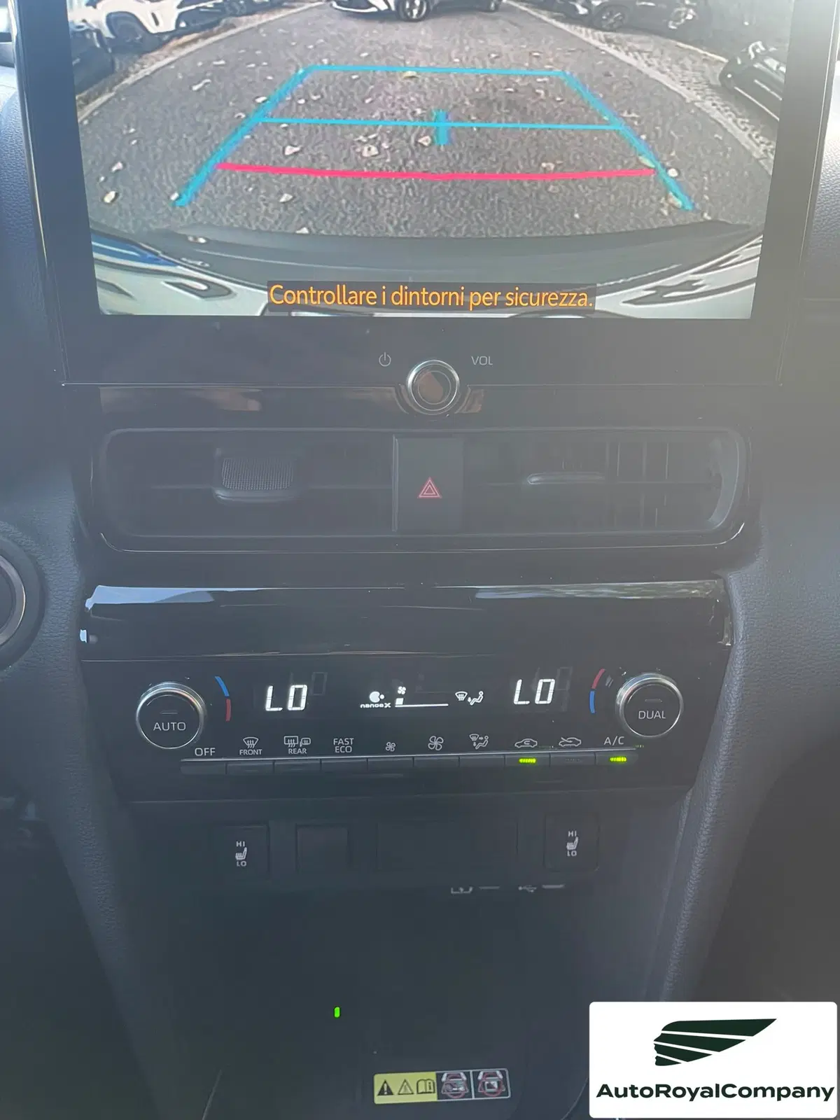 Toyota Yaris Cross usata a Roma (12)